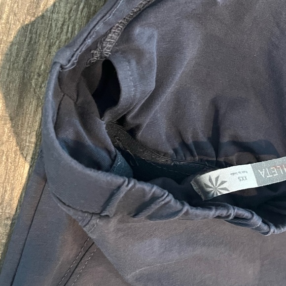 Athleta Gray to Black Ombré Halter Dress with Pocket - Picture 4 of 8